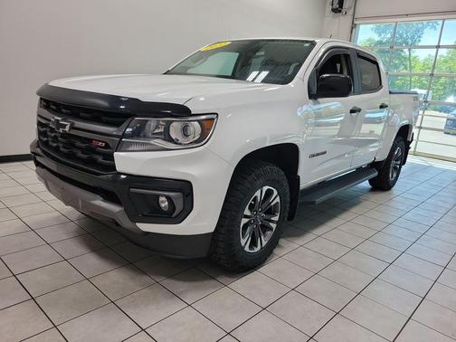 Summit White 2022 Chevrolet Colorado Z71