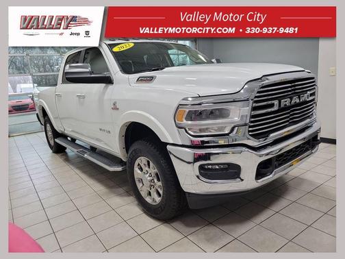 Bright White Clearcoat 2022 RAM 2500 Laramie