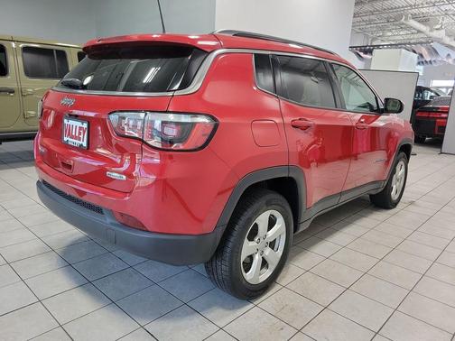Redline Pearlcoat 2019 Jeep Compass Latitude