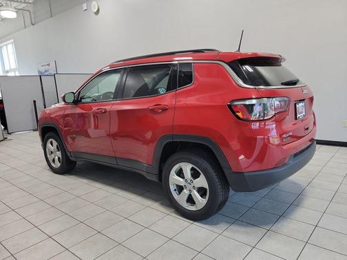 Redline Pearlcoat 2019 Jeep Compass Latitude