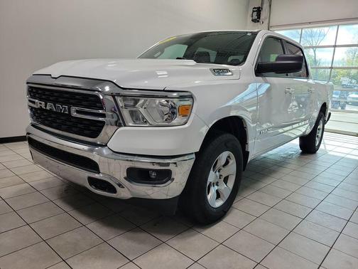 Bright White Clearcoat 2022 RAM 1500 Big Horn