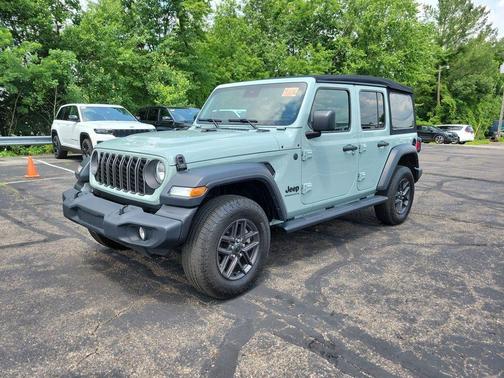 2024 Jeep Wrangler Sport