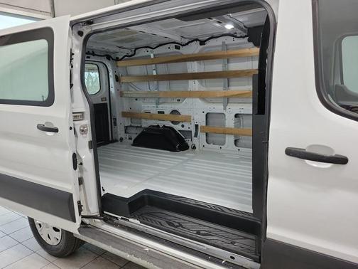 2021 Ford Transit-250 Base