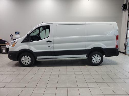 2021 Ford Transit-250 Base
