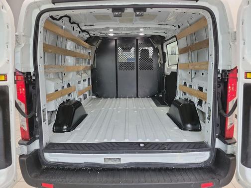2021 Ford Transit-250 