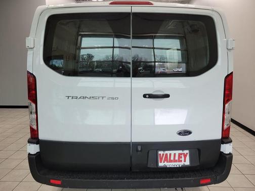 2021 Ford Transit-250 Base