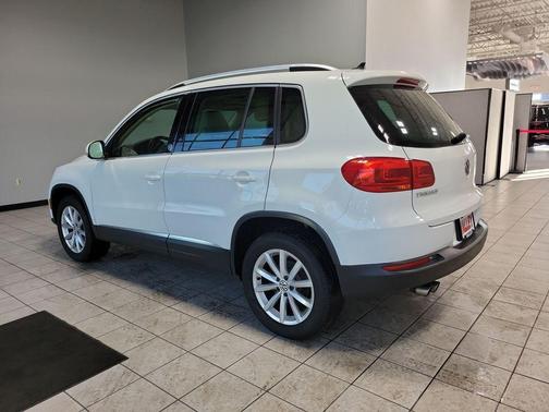 2017 Volkswagen Tiguan 2.0T Wolfsburg Edition