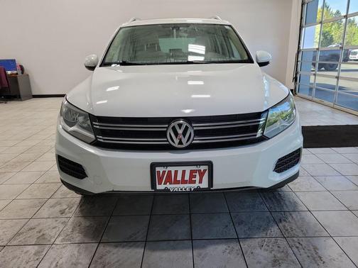 2017 Volkswagen Tiguan 2.0T Wolfsburg Edition