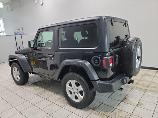 2022 Jeep Wrangler Sport