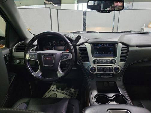 2019 GMC Yukon XL SLT