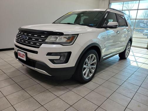 White Platinum Clearcoat Metallic 2017 Ford Explorer Limited