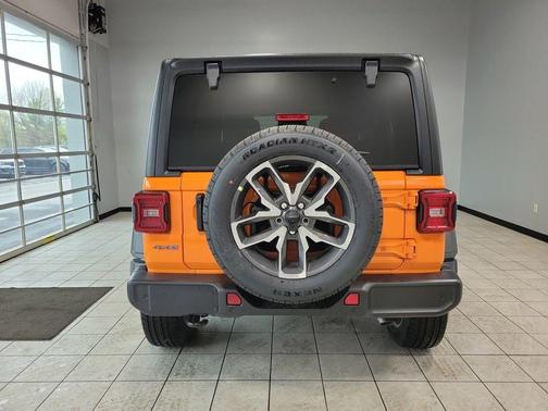 2025 Jeep Wrangler 4xe Sport