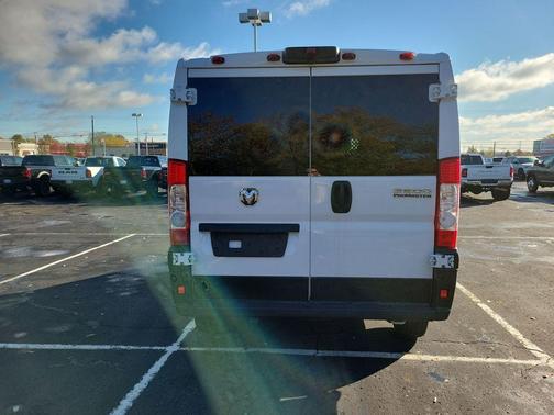 2023 RAM ProMaster 2500 Base