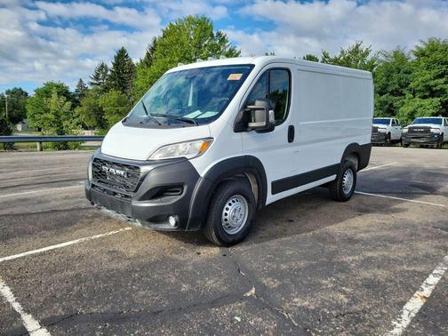 2025 RAM ProMaster 1500 Low Roof