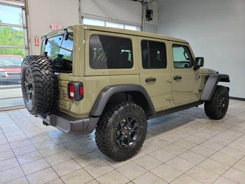 2025 Jeep Wrangler Sport