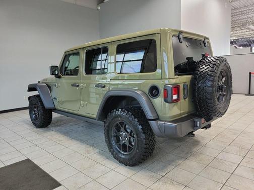 2025 Jeep Wrangler Sport