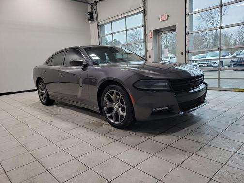 2015 Dodge Charger SXT