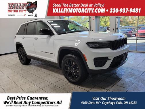 2025 Jeep Grand Cherokee Laredo
