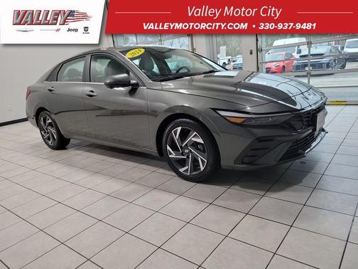 2024 Hyundai ELANTRA Limited