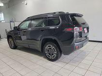 Diamond Black 2026 Jeep Cherokee LAREDO/LIMITED