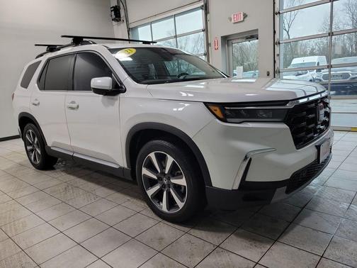 2023 Honda Pilot Elite