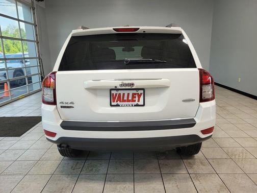 2016 Jeep Compass Latitude