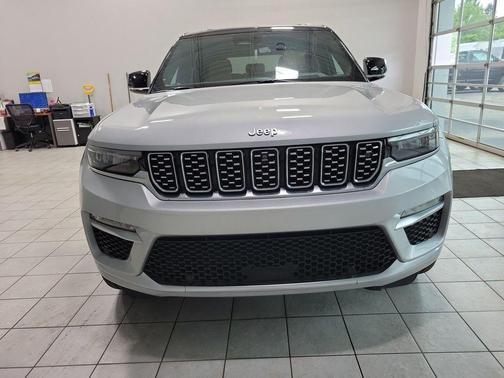 2024 Jeep Grand Cherokee 4xe Summit