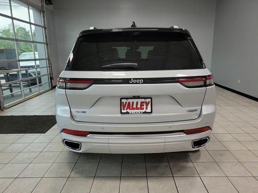 2024 Jeep Grand Cherokee 4xe Summit