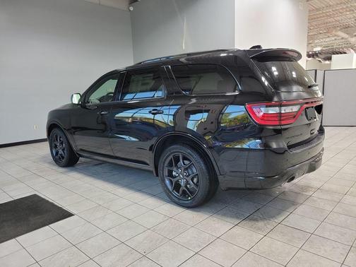 2026 Dodge Durango GT HEMI V8