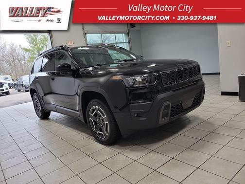 Diamond Black 2026 Jeep Cherokee LAREDO/LIMITED