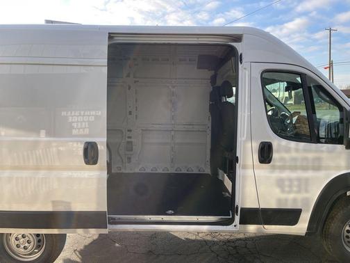 2025 RAM ProMaster 2500 High Roof