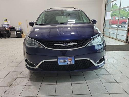2018 Chrysler Pacifica Touring-L Plus