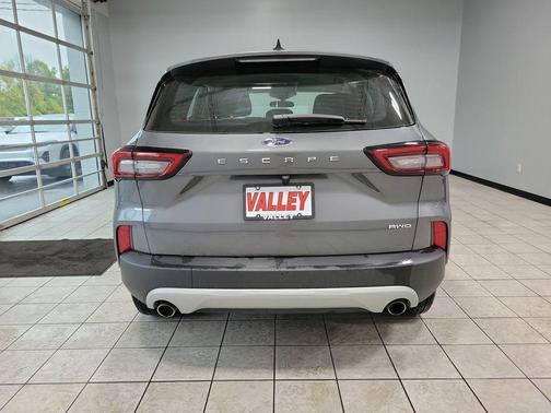 2023 Ford Escape Base
