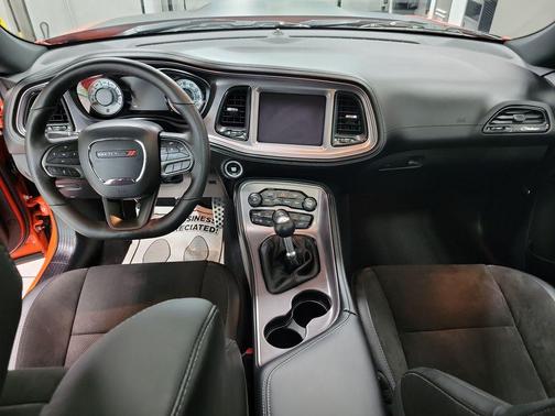Go Mango! 2023 Dodge Challenger R/T