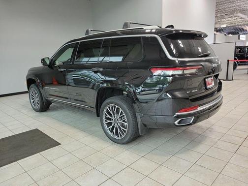 2023 Jeep Grand Cherokee L Summit