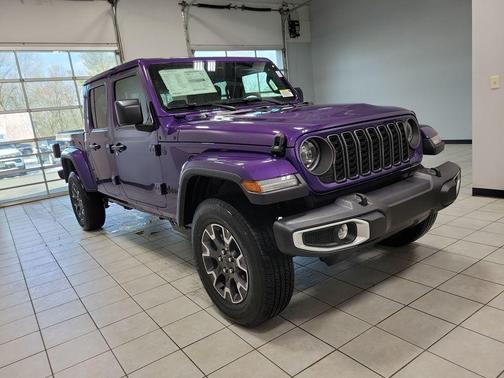 2026 Jeep Gladiator Sport