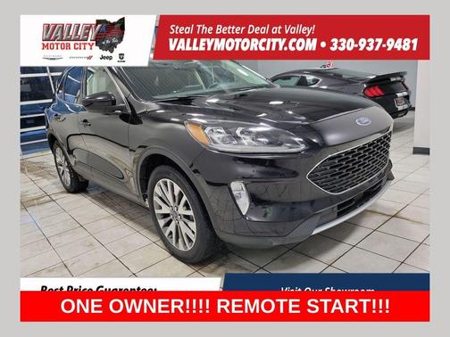 2022 Ford Escape Titanium