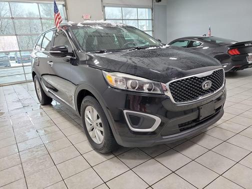 2016 Kia Sorento LX