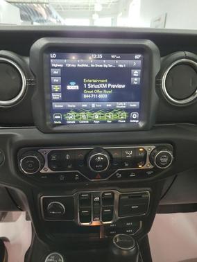Gator Clearcoat 2020 Jeep Gladiator Overland