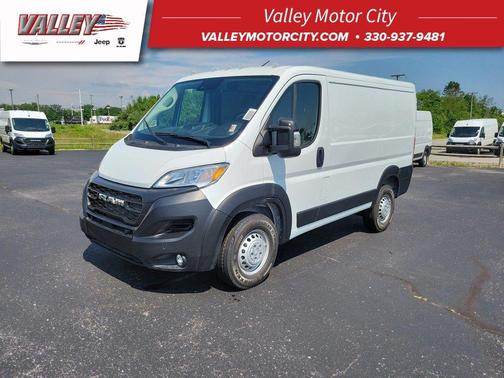 2025 RAM ProMaster 1500 Low Roof
