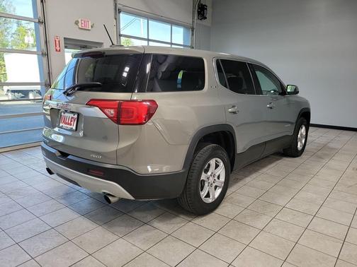 2019 GMC Acadia SLE-1