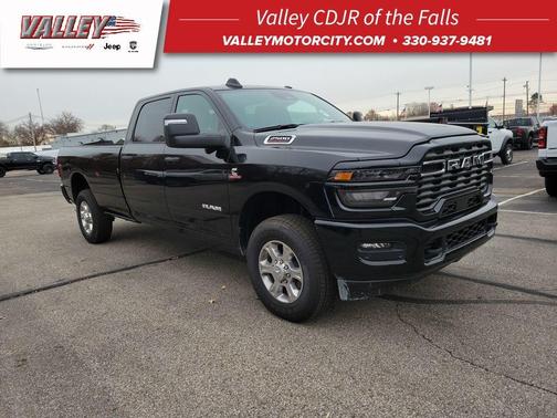 Diamond Black 2026 RAM 2500 Big Horn