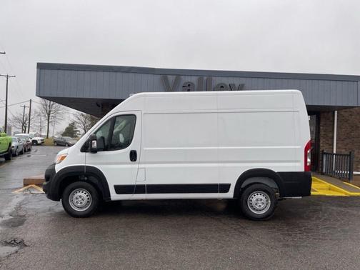 2025 RAM ProMaster 2500 High Roof