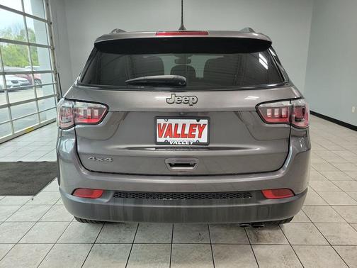 2021 Jeep Compass 80th Special Edition