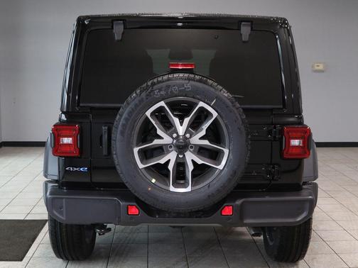 2025 Jeep Wrangler 4xe Sport