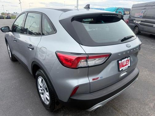 Silver Metallic 2022 Ford Escape S