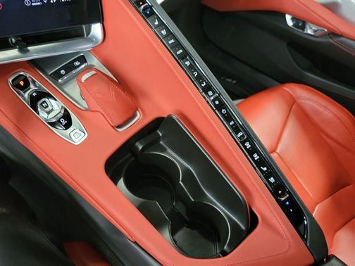 2023 Chevrolet Corvette Stingray w/2LT