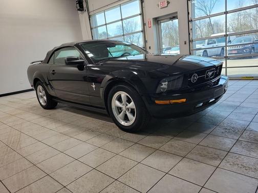 2006 Ford Mustang V6