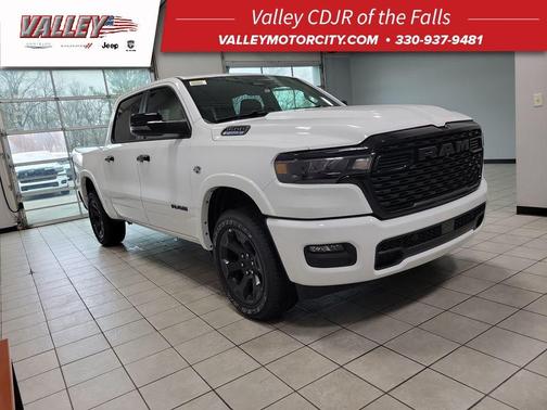 Bright White Clearcoat 2026 RAM 1500 Big Horn/Lone Star