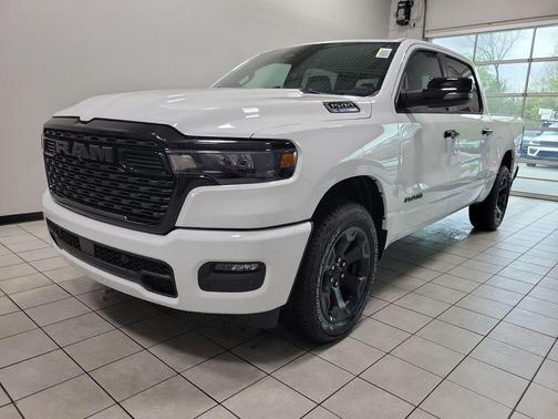 Bright White Clearcoat 2026 RAM 1500 Big Horn/Lone Star